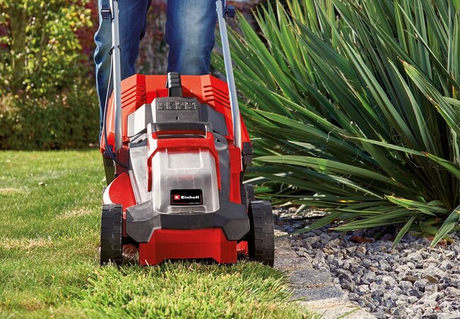 Газонокосилка аккумуляторная Einhell GE-CLM 18/320 BL (1x3.0 Ah)