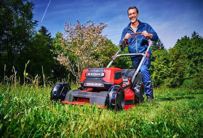 Газонокосилка аккумуляторная Einhell GP-CLM 36/520 S BL (2x5.2 Ah)